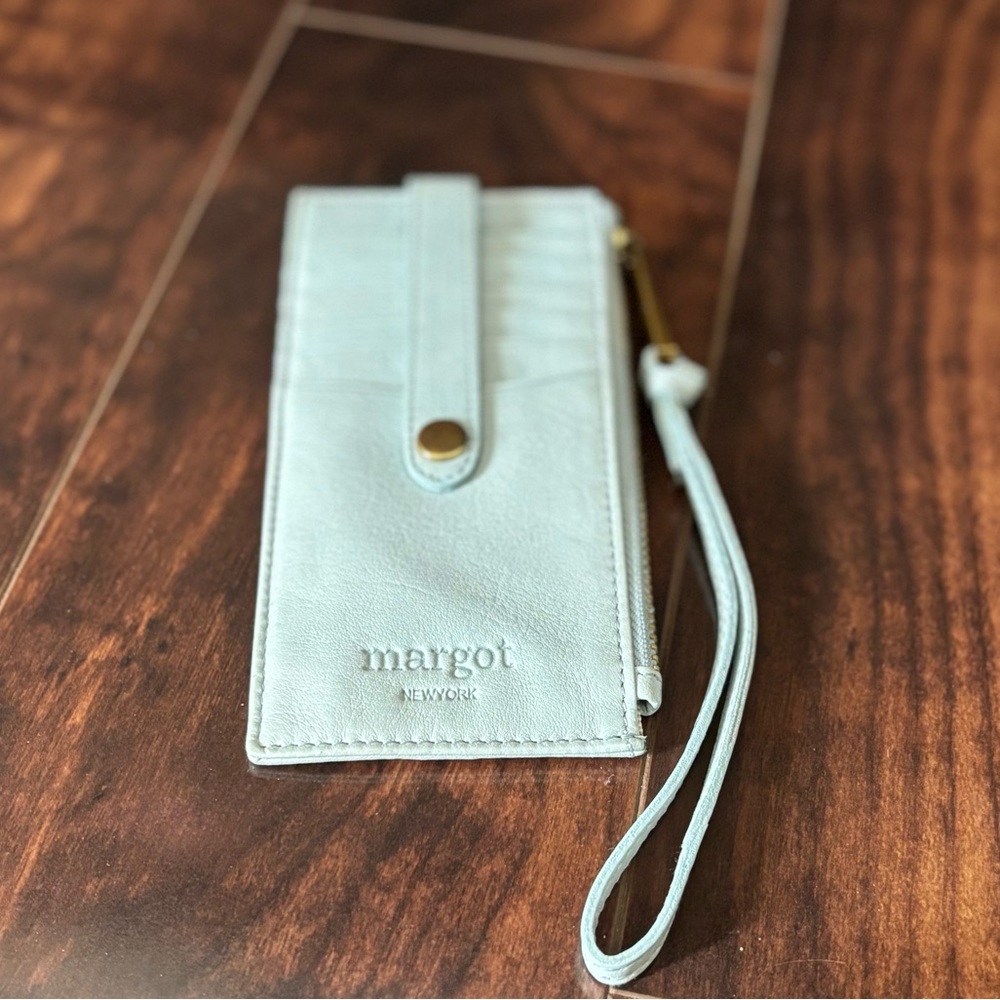 Margot New York Light Aqua Blue Leather Wallet - Picture 12 of 12